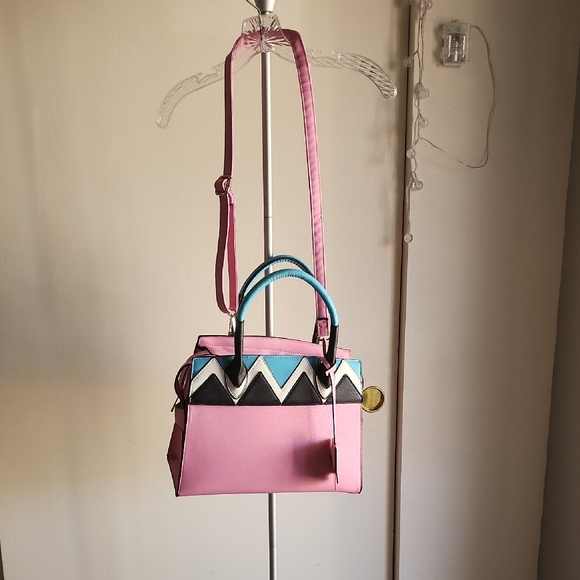 Dasein Handbags - Summer Sale! Dasein Purse/Bag 💙
